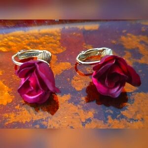 Rose Metalic earrings